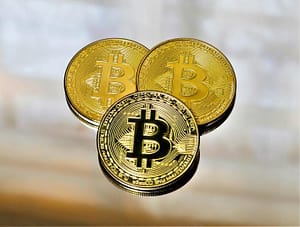 Bitcoin Bulls Face Make-Or-Break Moment At $106,500 Resistance – Details