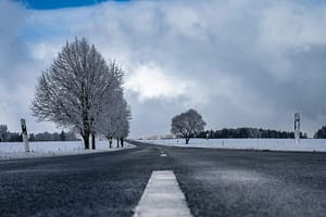 XRP On-Chain Activity Down 80% In 5 Months, Experts Argue Bullish/Bearish Implications