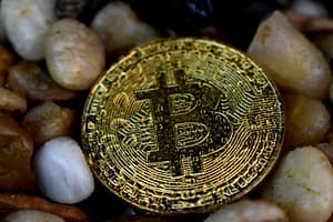 LMACD Indicator Reveals Where The Bitcoin Price Is After Rejection From $97,000