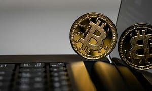 Bitcoin Investors Turn To ‘Smart DCA’ As Market Trades Below On-Chain Fair Value Of $117,700